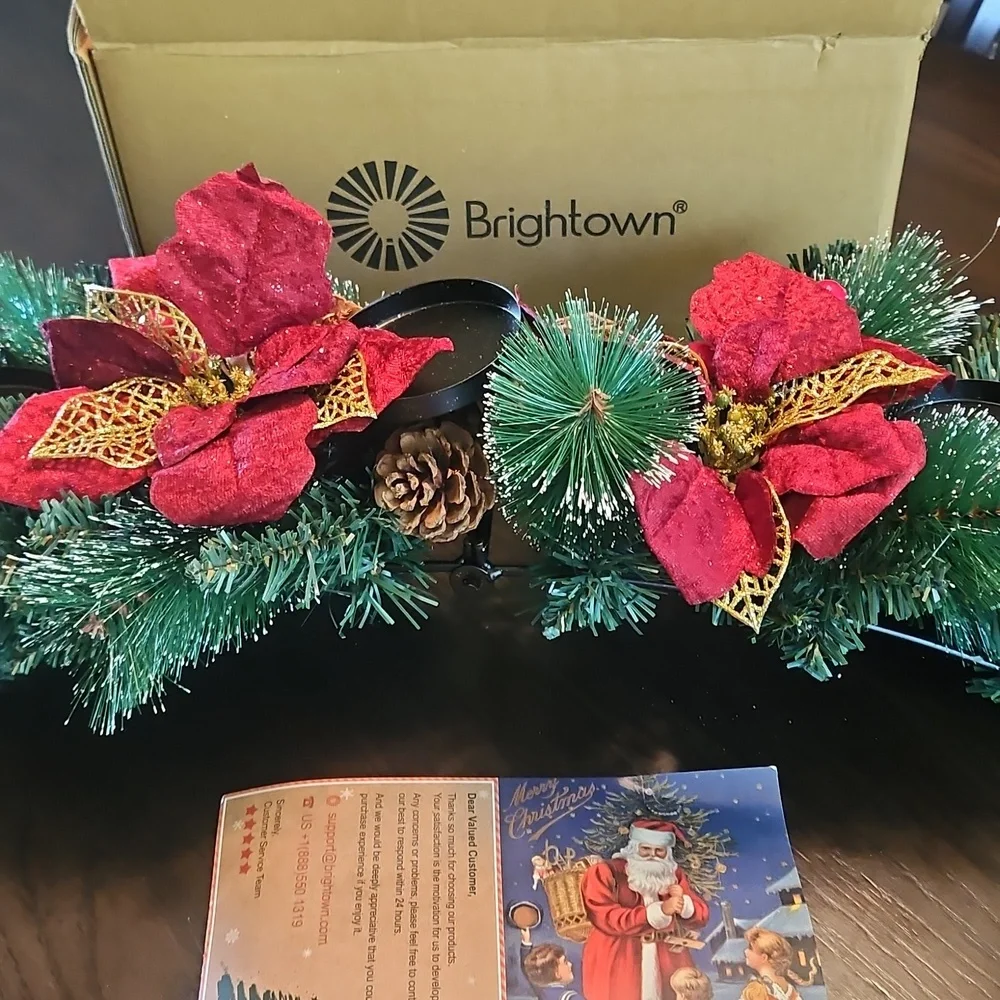 🎄Brightown Festive Holiday Centerpiece with Red Poinsettias